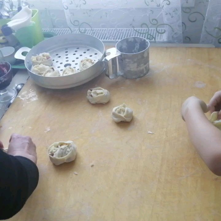 mukaramamavletov в LOOKY. #мбоушкола7. День национальной ку...