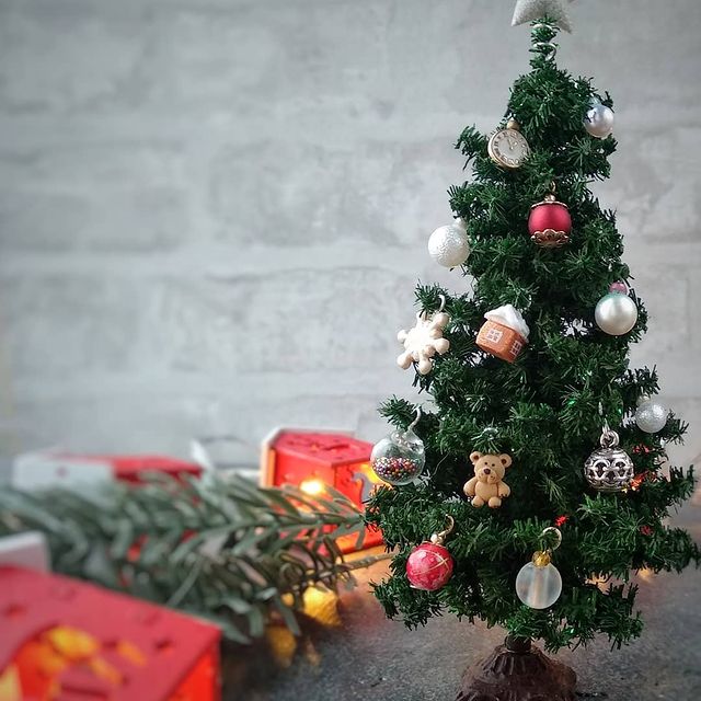 mousyspb в LOOKY. #miniatures,#miniature,#dollhouse,#christmastree. Я сделала свою перву...