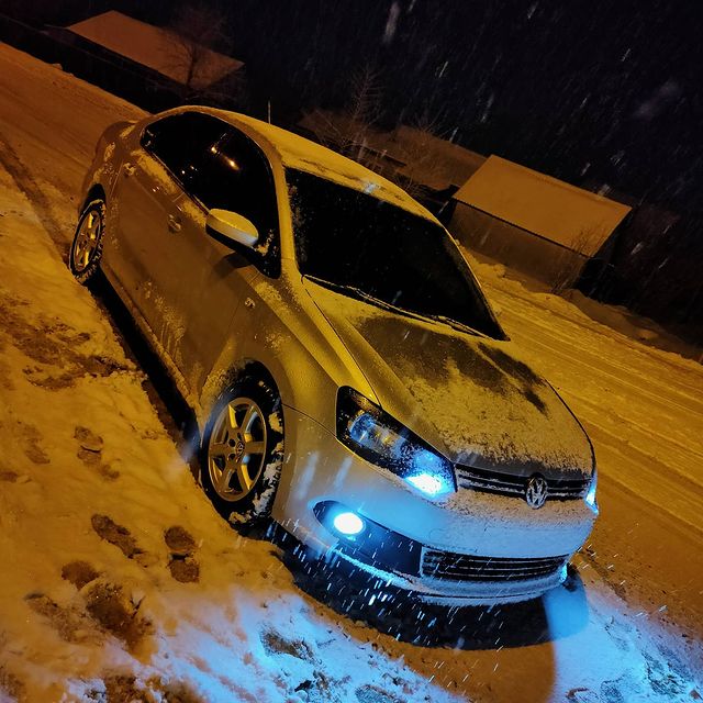 sasha_grad92 в LOOKY. #vw#music,#нелегал,#беспредел,#скайфом,#покайфу,#tiktok,#ea7music,#побеспределу,#грязь,#опер,#погороду,#оперстиль,#свои,#vag,#ауф,#volkswagenpolo,#бункер,#страбоскопы,#спецсигнал,#суета,#музыкавмашине,#тонировка,#тонировканепреступление,#далдалушел,#фсовспышки,#фсо,#bunker,#me,#instarussia. ❤Поставь лайк❤ 
➖➖➖...