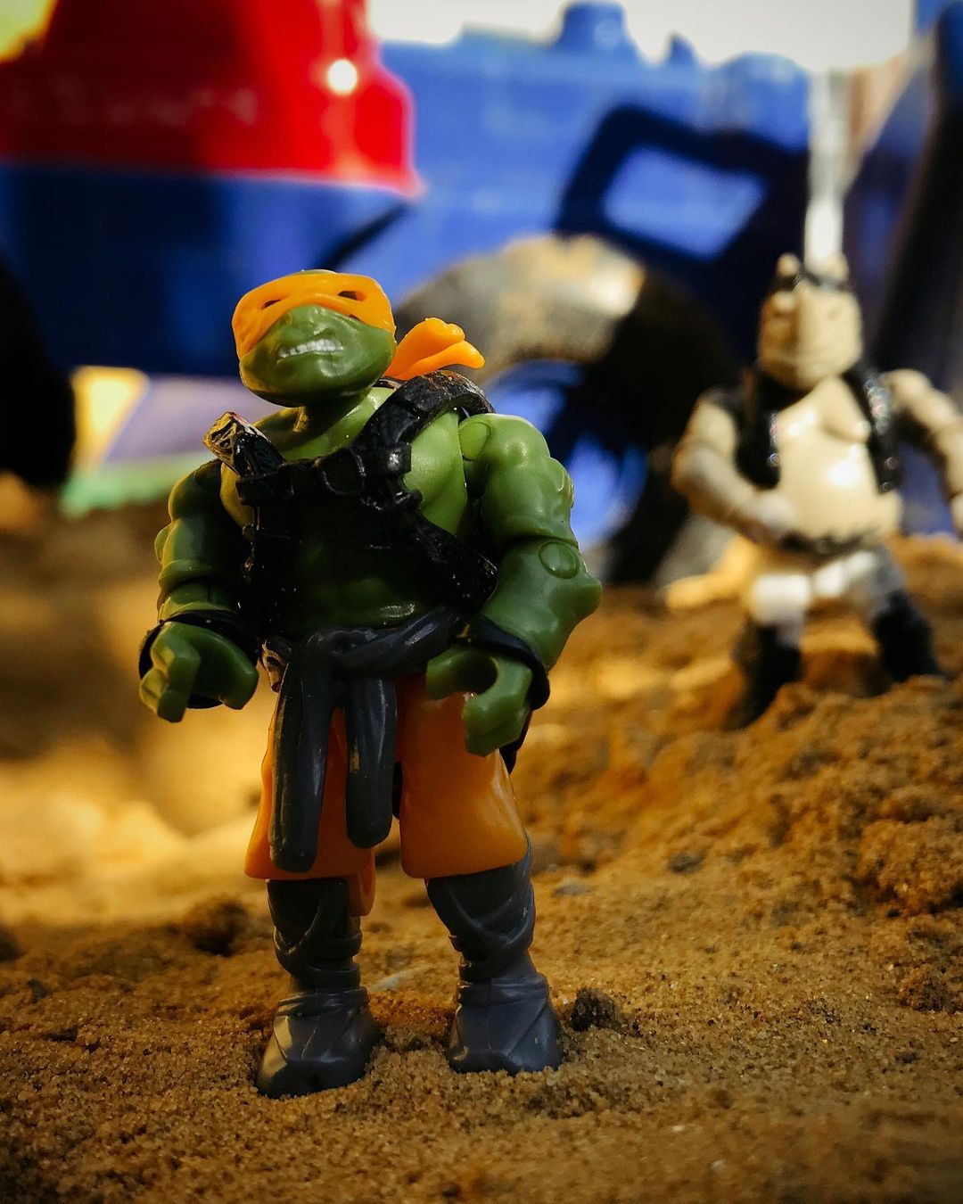 toys_pin in LOOKY. #mutante,#hotwheels,#matchbox,#nature,#animals,#love,#moon,#sea,#world,#
water,#travel,#naturephotography,#naturelovers,#toy,#children,#fantasy,#lol,#miniature,#shotoniphone,#iphone7,#sunset,#mobilephotography,#mobilephoto,#photoiphone,#turtles,#teenagemutantninjaturtles,#nickelodeon. Oh, those mutants? #...