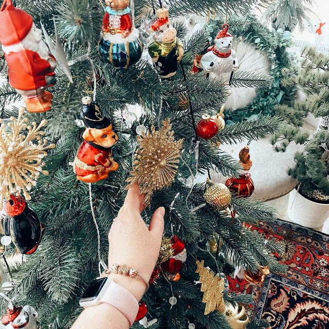 diana_gonharova в LOOKY. #instablishment,#madrussians,#vscokrasnodar,#инстаграмнедели,#такяснимаю,#vscorussia,#visualseduction,#winter,#instarussia,#vscoclub,#vscocam,#instamoment,#simplebeyond,#фотодляроссии,#littlestoriesofmylife,#новыйгод. 🎄
•
•
#instablishme...