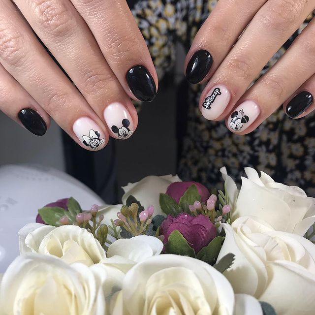 nika_nail_73 в LOOKY. . 🖤🤍🖤