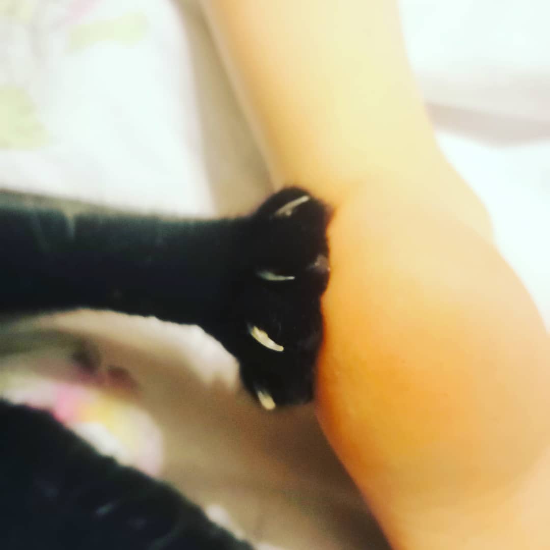 jakmarysaf в LOOKY — Дети и животные... Животные и дети.... Африка нежно держит К