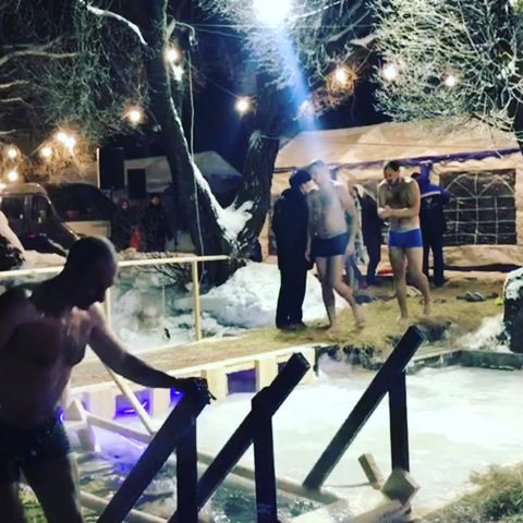 vinogradov_vdv16 в LOOKY. . с крещением вас 🙏