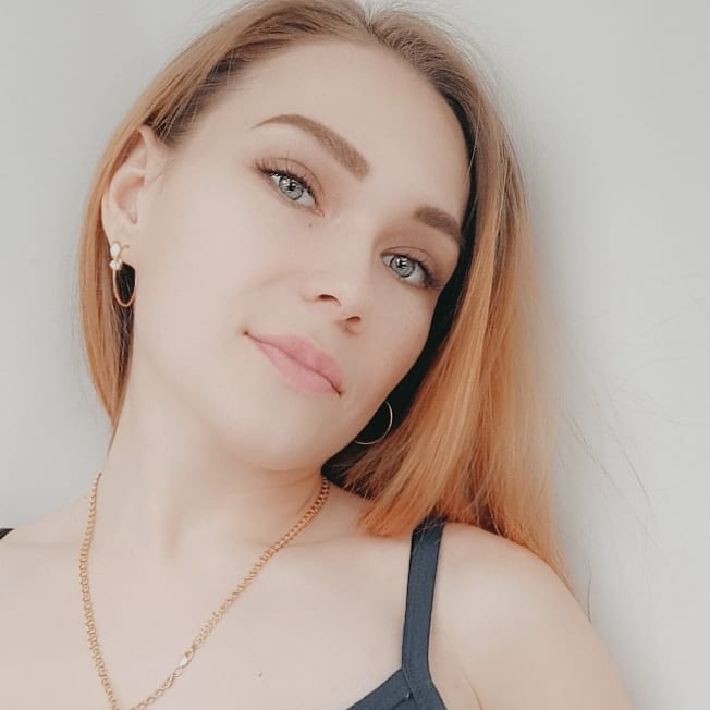 kat_post_ в LOOKY — Наши лица подсвечены экранами телефонов, наши пальцы отбиваю