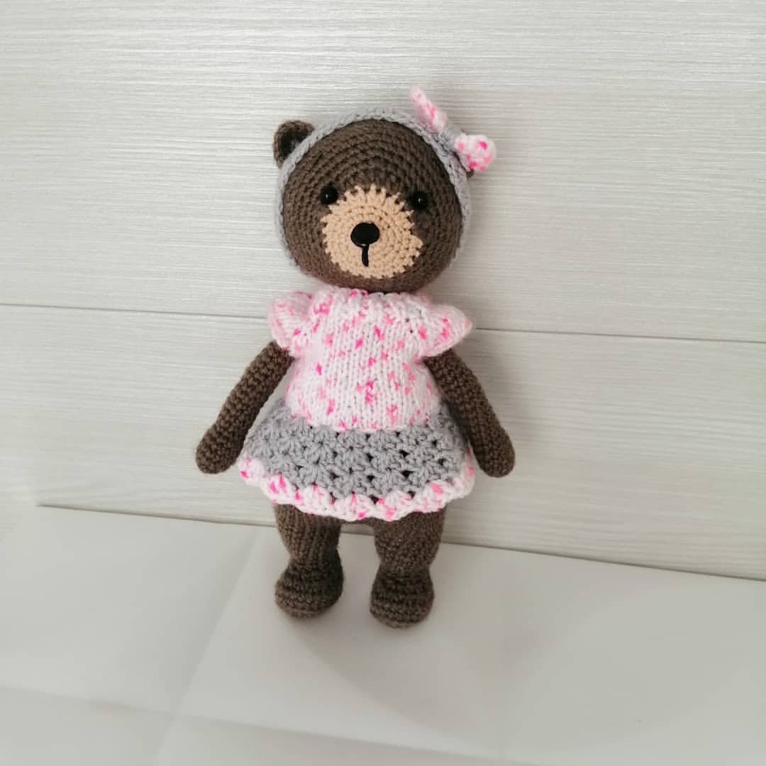 lara.knit27 в LOOKY. #вязание,#мишкакрючком,#троицк_74,#мягкаяигрушкакрючком,#игрушкиручнойработы,#мастерклассы,#мамавяжет,#вяжемслюбовью,#вязаниедлядетей,#мягкаяигрушка,#медвежоноккрючком. Медведица Маша. Так ...