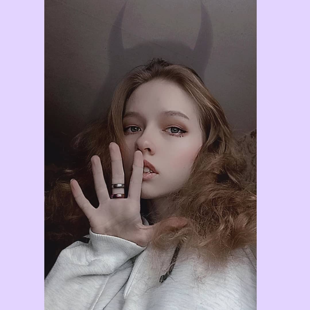 magicmoron666 в LOOKY. . БиполярOчка