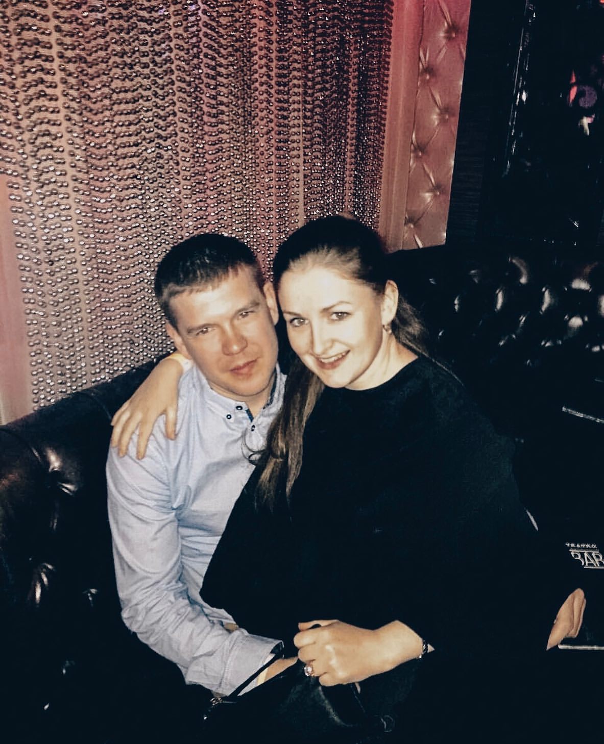 💘❤️Этот день – очередная
Веха нашего пути.
Я с тобой, и твердо знаю:
Лучшего мне не найти!
В каждом дне неповторимом
Каждый миг – как будто век
Будь всегда со мной, любимый,
Дорогой мой человек! 🥰С годовщиной нас, любимый муж !❤️