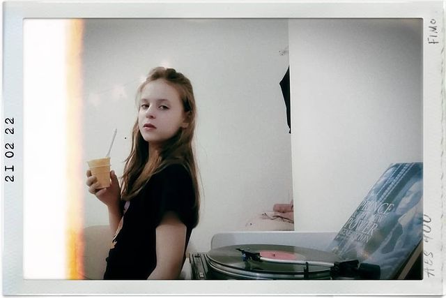 skeeter.haze в LOOKY. #VinylLover,#daughter,#NPG,#turntable,#perfectmonday,#family. #VinylLover #daughte...