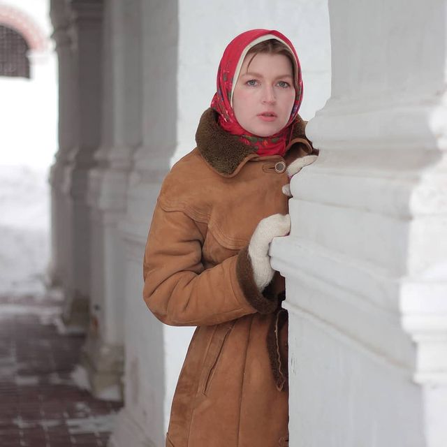 zubr420 в LOOKY. #фото,#фотосессия,#учусьснимать,#вставайиснимай,#зима,#народныекостюмы,#русскаязима,#photo,#photoset,#winter,#russian,#russianwinter,#kolomenskoe,#коломенское. А вот и все остальны...