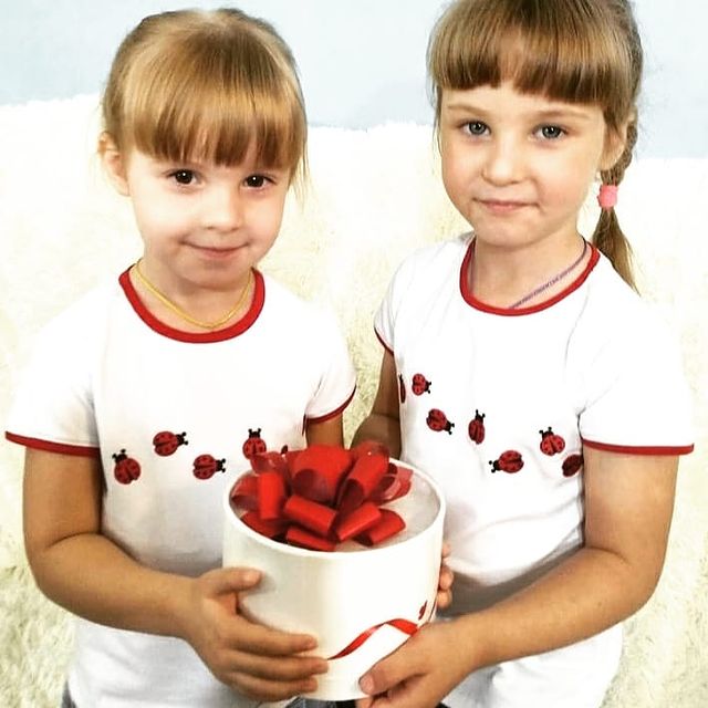 elena_f_embroidery в LOOKY. #femilylook,#femilylook,#фемелилук,#футболкиназаказ,#,#футболкисвышивкой. Футболочки выполнены...