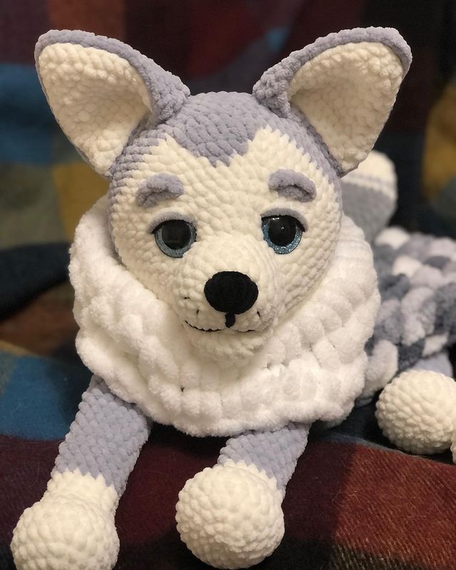 doggett_toys в LOOKY. #хранительпижамок,#хранительсекретов,#пижамница,#пижамницахаски,#пижамницащенок,#пижамницасобака,#ручнаяработа,#сделанослюбовью,#вязаныйхаски,#вязаниедетям,#вязанныйдруг,#вязаниемалышам,#хобби,#любимоедело,#подаркиродники,#подаркидетям,#слюбовьюспервойпетельки,#doggetttoys. 🐶 вот такой милый м...