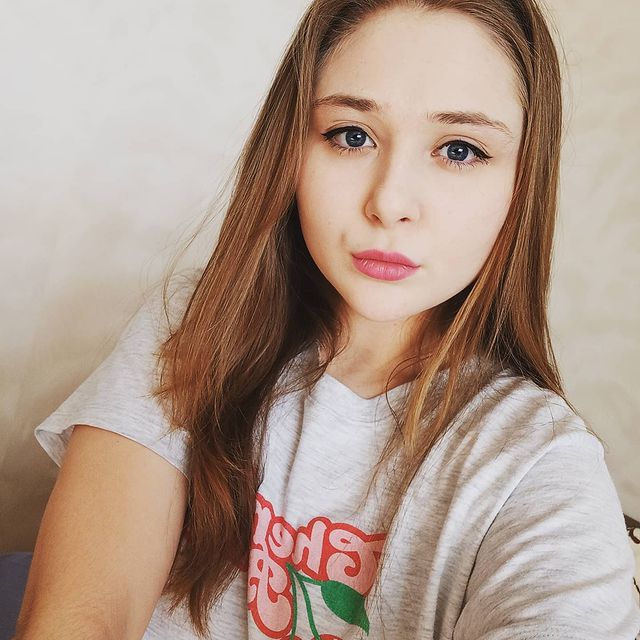 angelina_zlt_74 в LOOKY. . null