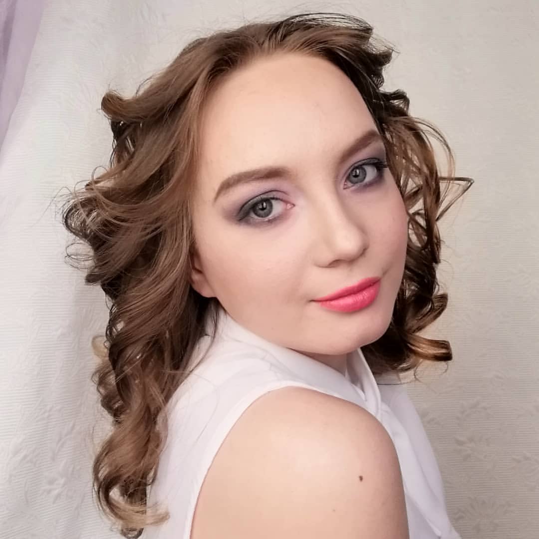 makeup_voskresenskaia_tatiana_ в LOOKY — Макияж и прическа  @makeup_voskresenskaia_tatiana_
Модель Ли