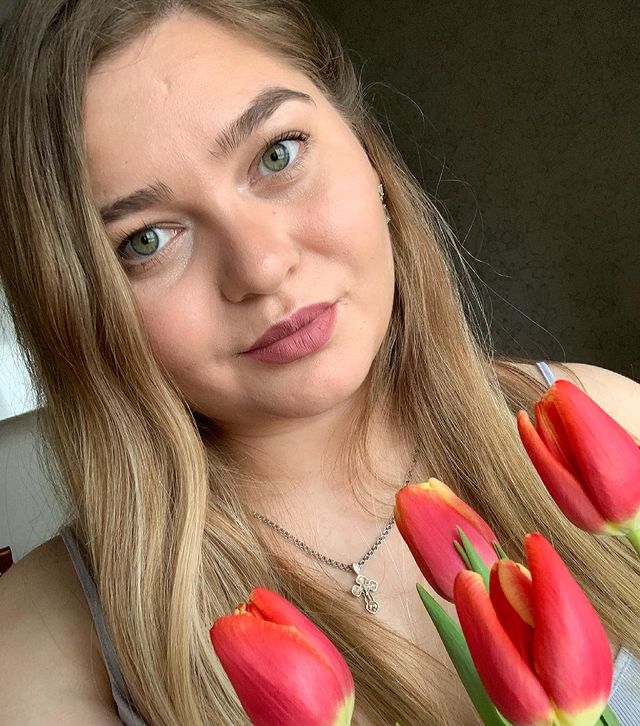 yarlykova_tanya в LOOKY. #8марта,#международныйженскийдень,#цветы,#тюльпаны,#любимыймуж,#томск2021,#ярлыковы. Девочки, всех с праз...