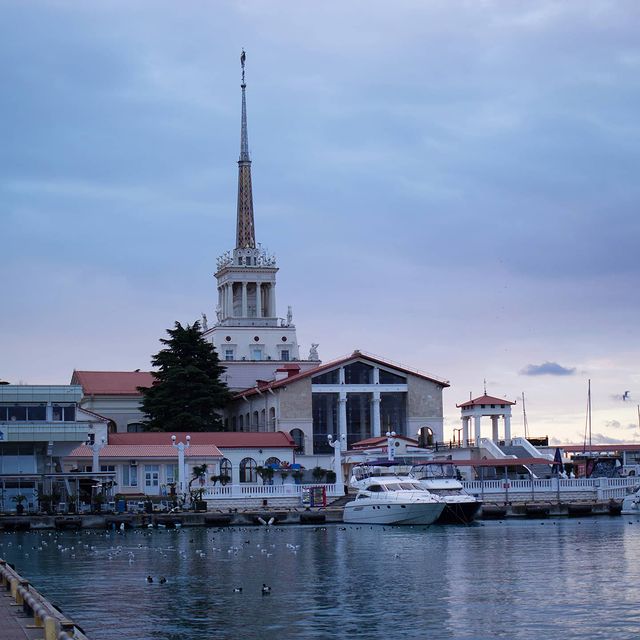 elenamoki в LOOKY. #море,#сочи,#передгрозой,#маяк,#sochi,#sea,#lighthouse,#blacksea,#отпуск,#красота,#природа,#nature,#beach,#черноеморе,#небо. Морской порт Сочи
🔹...