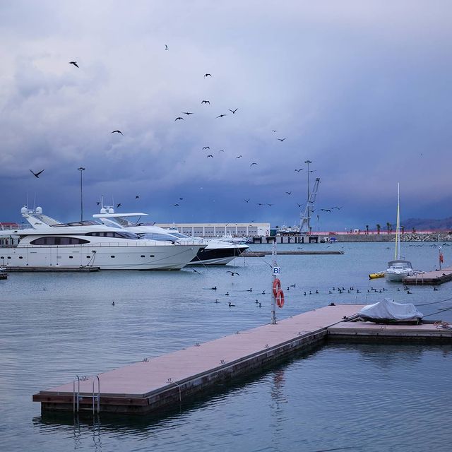 elenamoki в LOOKY. #море,#сочи,#передгрозой,#маяк,#sochi,#sea,#lighthouse,#blacksea,#отпуск,#красота,#природа,#nature,#beach,#черноеморе,#небо. 🔹🔹🔹
#море #сочи #...