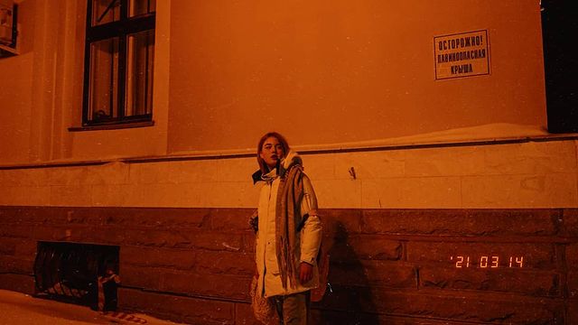 boypravsergei_ph в LOOKY. #portrait,#retro,#lomography,#lomo,#film,#photography,#fujipro400h,#nightphotography,#city,#mood,#fujicolor,#olympuspenepl3,#helios44m,#helios,#helios44_love,#girls,#retrography,#girl,#snow,#winter,#emotions,#russianphotographer,#russianphoto,#tyumen,#mcdonalds,#bokeh,#light,#neon,#strangerthings. #portrait  #retro #l...
