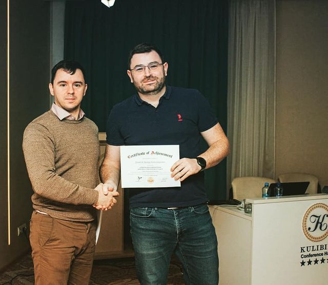 ed_danilov в LOOKY. #straumann. Февральский курс док...