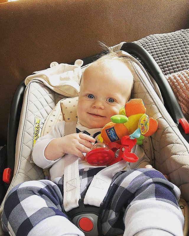 fatcaps в LOOKY. #kid,#child,#instakids,#baby,#babies,#babiesofinstagram,#cute,#lovely,#love,#папашкининстаграм,#beautiful,#littlemiracle,#life,#children,#childrenphoto,#tiny,#little,#family,#instababy,#happy,#smile,#familytime,#photooftheday,#beautiful,#ilovemyson. kids #kid #child #in...