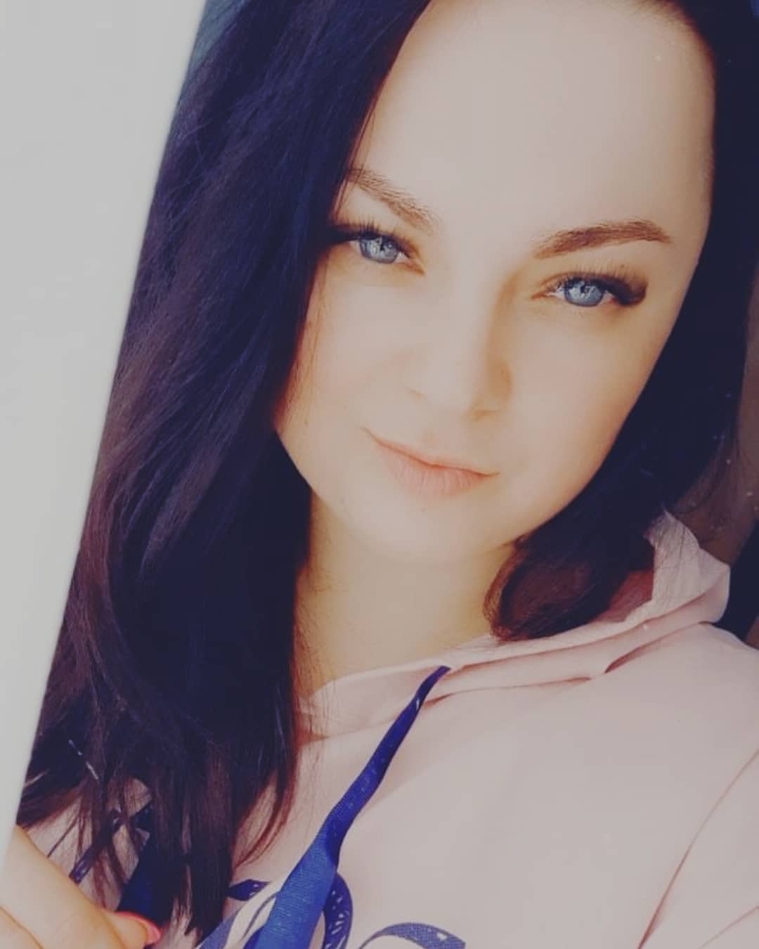 valentinatep в LOOKY — Пусть в сердце будет радость и любовь,
А на душе - хорошая п