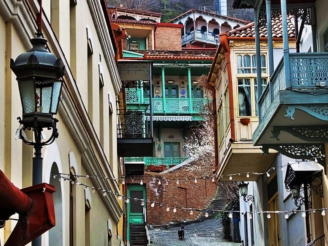 nika.varnazova_ph в LOOKY — #tbilisi #tbilisiphoto #georgia #architecturephotography #to