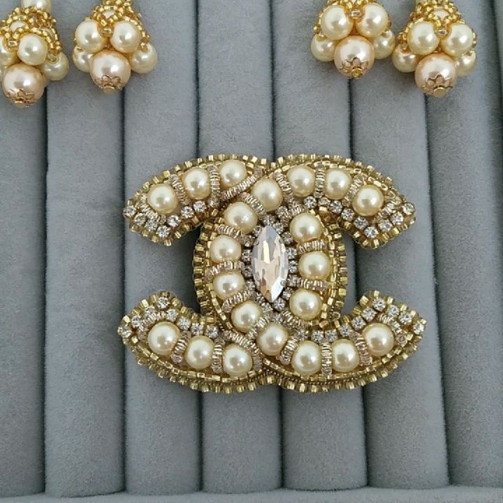 specialjewelrystore в LOOKY. #брошьшанель,#handmadejewelry. Popular inspired fas...