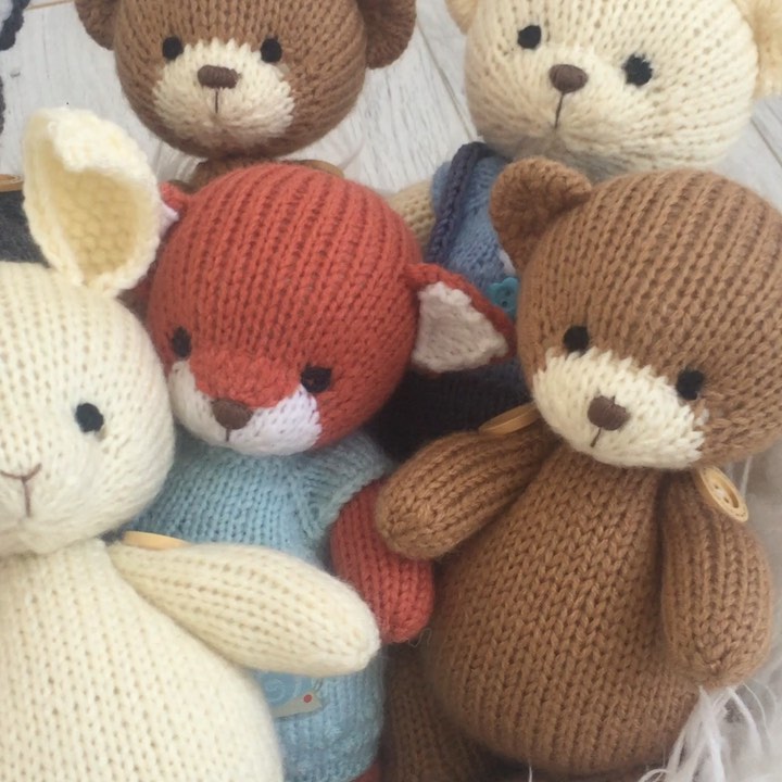 ng.babystudio в LOOKY. #knitbear,#перваяигрушка,#toyknitting,#knittoy,#handmadetoys,#crochetbear,#knittedbear,#вязаныемишки,#teddybear,#игрушкиназаказ,#knitdoll,#woolanimals,#vintagedoll,#amigurumi,#bunnyphotoprop,#длясамыхмаленьких,#easterprop,#hugge,#instababy_russia. #knitbear #перваяигр...