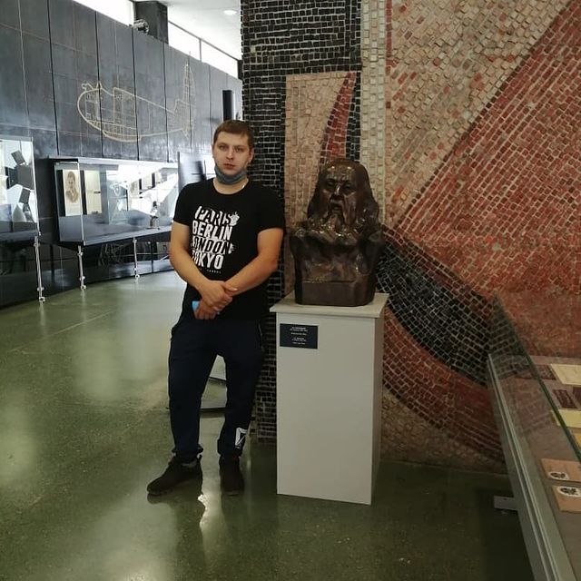 panichevnikolai в LOOKY. . null