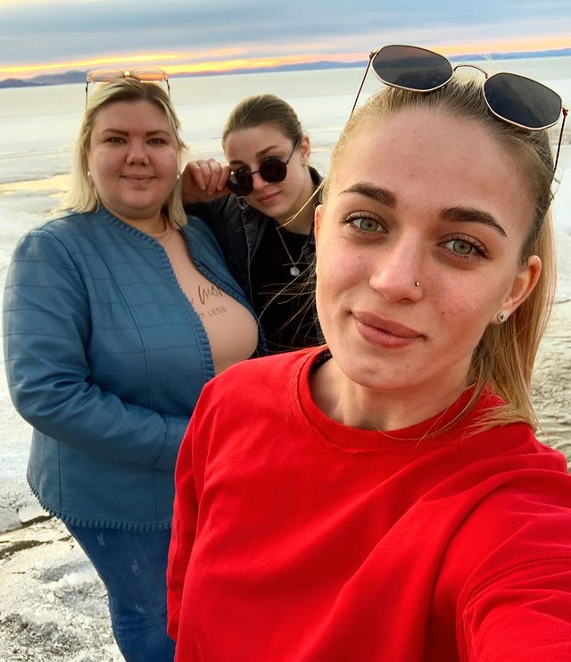 mariya_petukhova в LOOKY. . 💙