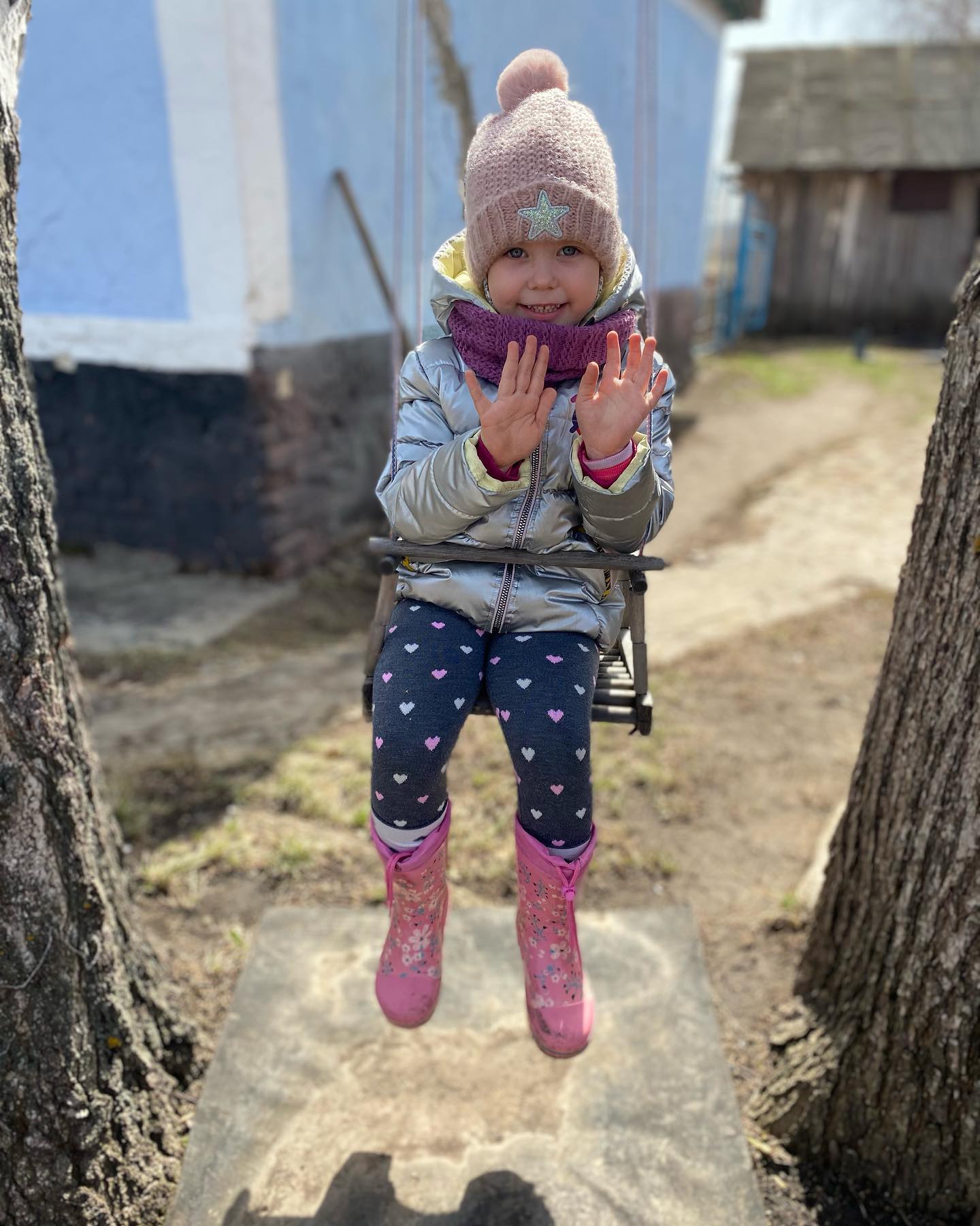 ella.li_95 в LOOKY. . Ежегодное фото в эти...