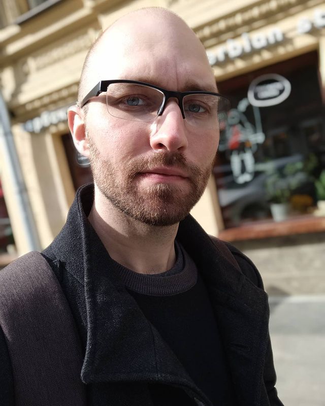 d.lukashin в LOOKY. . Питер встретил меня ...