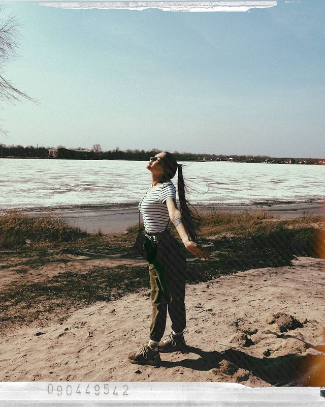 _musya_a в LOOKY. #sunnyday,#nature,#spring,#springmood,#russiangirl🇷🇺,#wife,#아내,#tattoogirl,#honor10i,#followme. It's finally warm 😍...