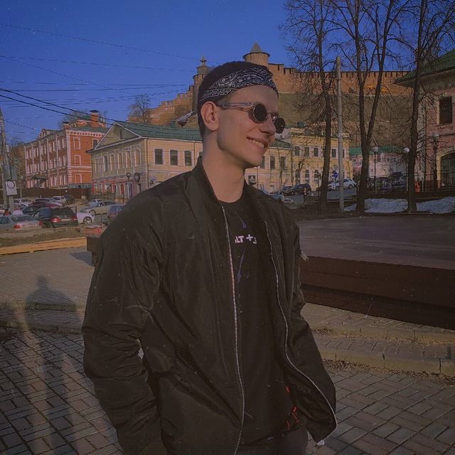 fartovyy24 в LOOKY. . Распиздяй..