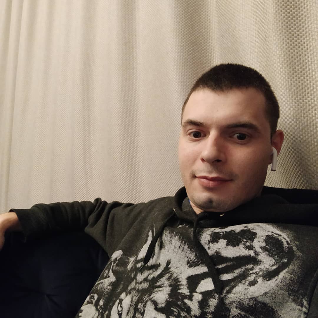 aleksvoronin68 в LOOKY — Снова хочу с Вами поговорить. 

А точнее задать вам вопрос. 