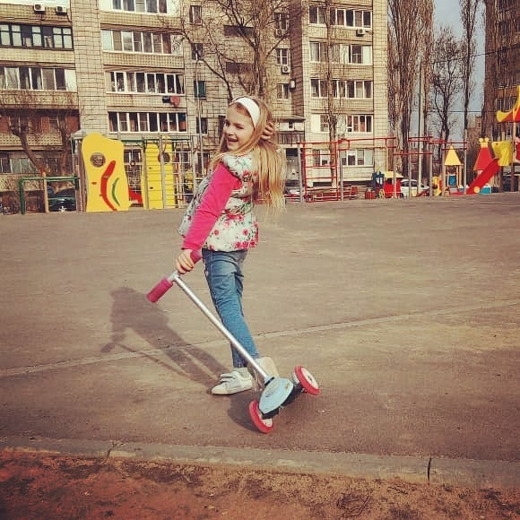 myrtilles__ в LOOKY. . Вся Александра в трё...