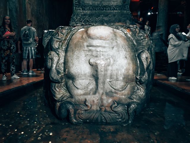 titixoid в LOOKY. #onеplus6t,#mobilephotography,#vscogrid,#onepluslife,#mobilephotography,#vsco,#vscocam,#vscogood,#photooftheday,#instagramanet,#instagood,#beautiful,#bluur,#istanbul. Цистерна Базилика - ...