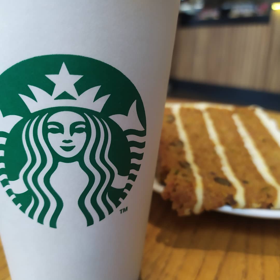 elenamoinsk в LOOKY. #starbucks,#петербург,#отпуск,#сначалакофе. Если я собираюсь куд...