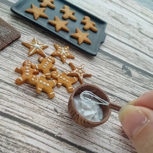 mousyspb в LOOKY. #miniature,#miniaturefood,#dollhouse,#food,#christmas. Готовь сани летом) А...
