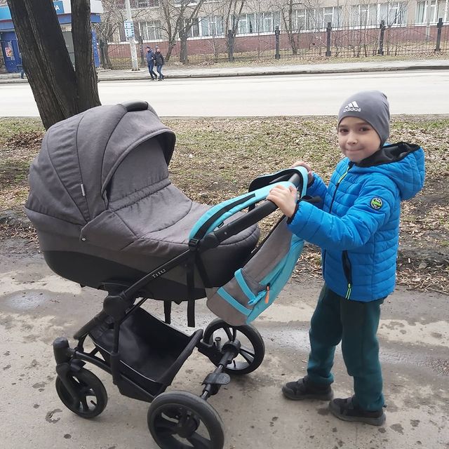 natusyalunina в LOOKY. #прогулка,#братья,#гуляют,#владимир,#владислав,#вв,#двабрата,#моесчастье,#люблюнемогу,#люблю,#любовь,#счастье,#весна,#walk,#children,#baby,#newborn,#brothers,#love,#mylove,#дети. Первая #прогулка мал...