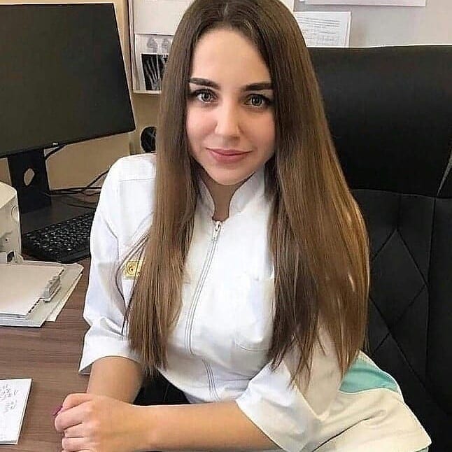titovaira717 в LOOKY — Всем привет 
Меня зовут Маша 
Мне 27 лет
О себе: при общении