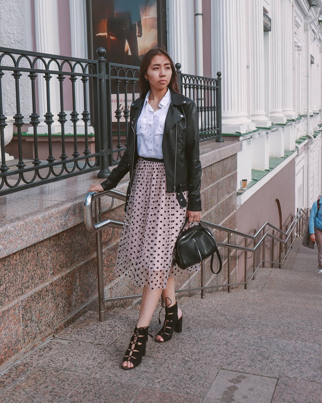 _dinasyva_ в LOOKY. . Слишком притарная, ч...