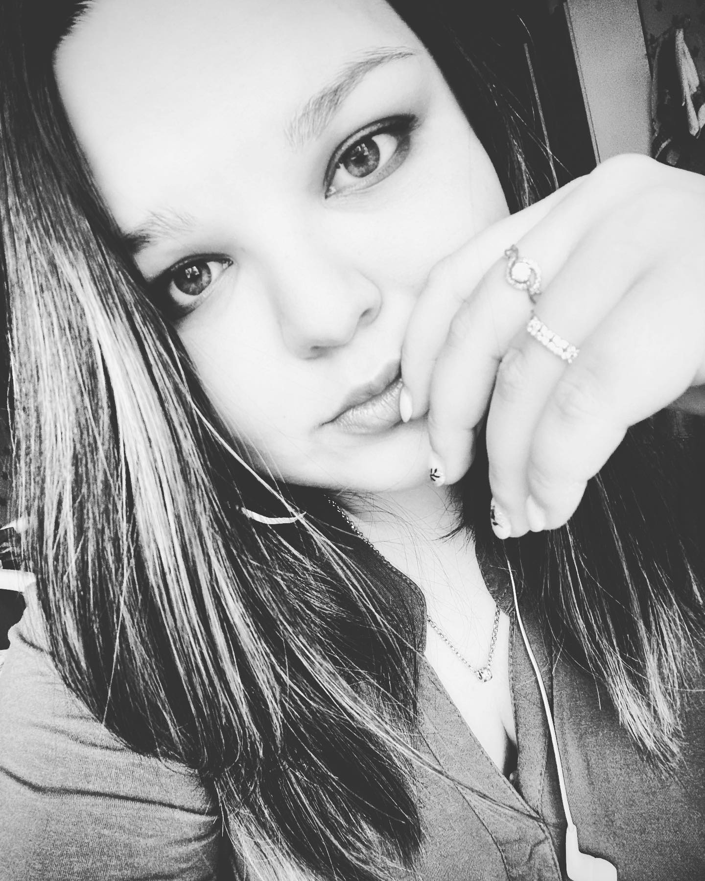 ms.anastasia02 в LOOKY. . 🌸~Act like nothing ...