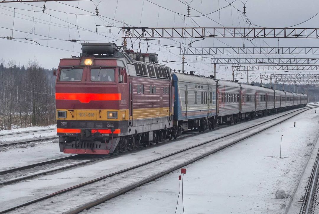 dm_cherentsovskiy в LOOKY — #день_старого_фото 2016 год теремок с поездом на Петербург н