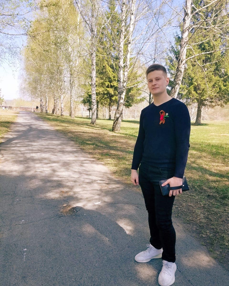 sashapynkov in LOOKY. . null
