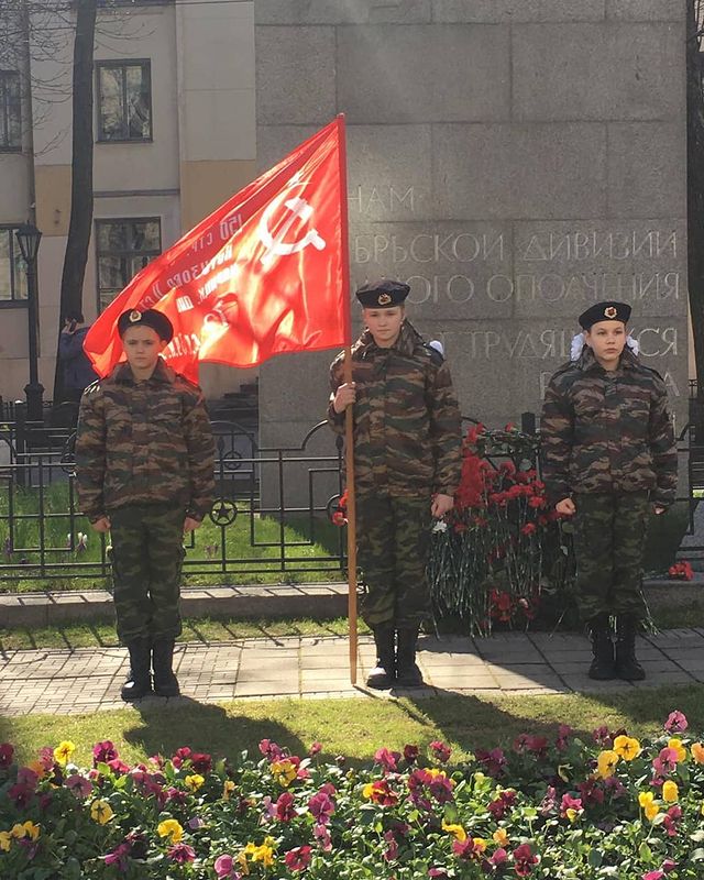 marina.v.zubkova в LOOKY. #9мая#деньпобеды#славанашимдедам. День ПОБЕДЫ!!! Почет...