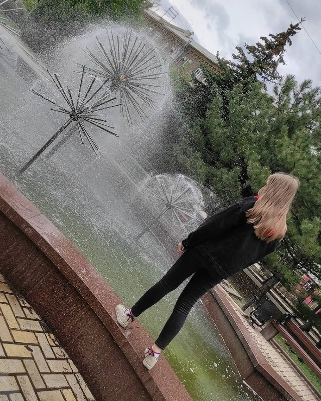 khrestic_v_lavande в LOOKY. . null