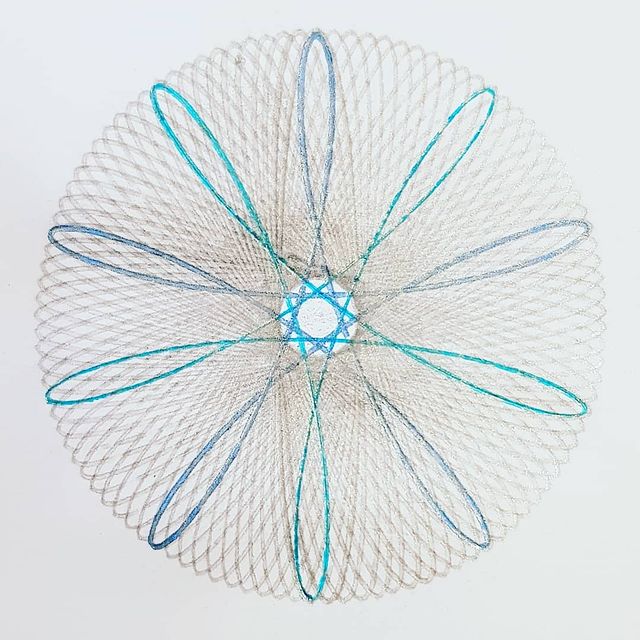 marykot27 в LOOKY. #spirograph,#spirography,#metallicgelpens,#glittergelpens. #spirograph #spirogr...