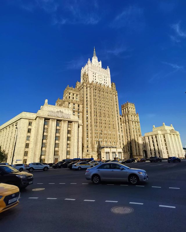 deringusha в LOOKY. . null