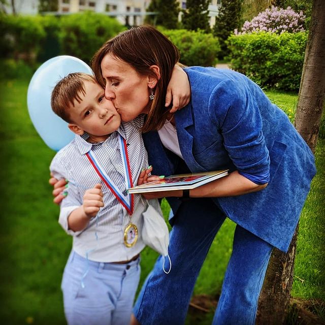 nataliiasomova в LOOKY. #садикдавайдосвидания,#детипрекратитетакбыстровзрослеть,#люблюнесмотряниначто. Это были крутые четы...